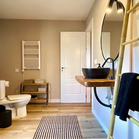 The Cliffs - Pradabeach *