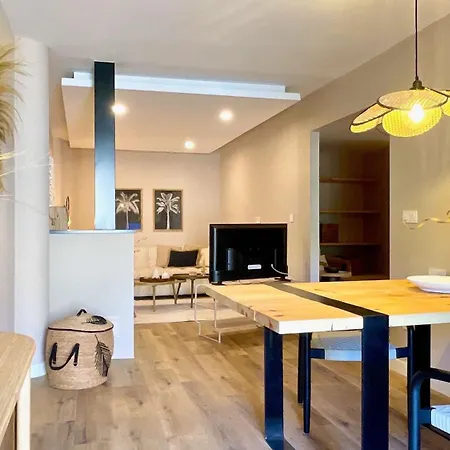 Holiday home The Cliffs - Pradabeach