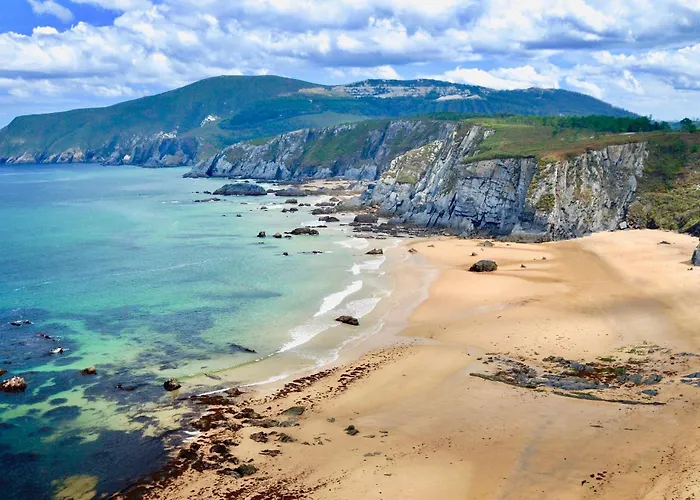 The Cliffs - Pradabeach