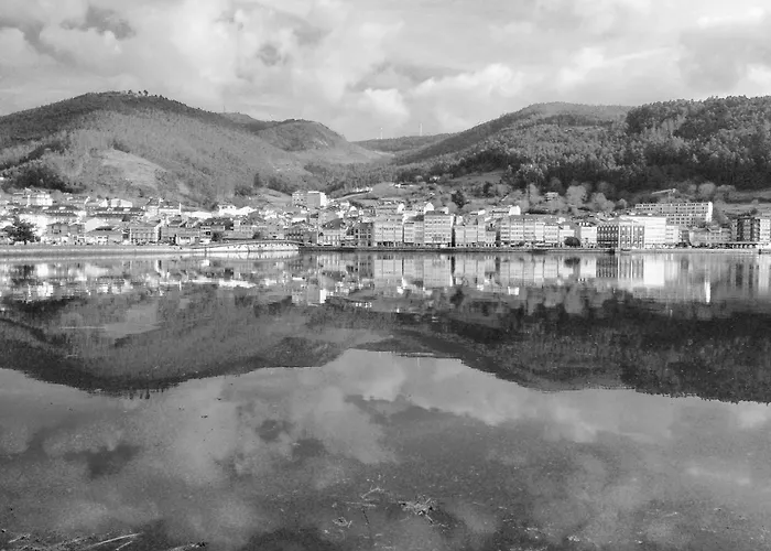 The Cliffs - Pradabeach