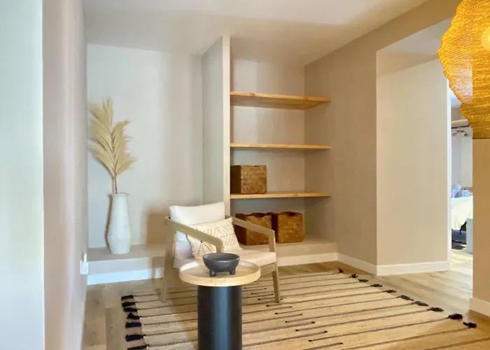 The Cliffs - Pradabeach *